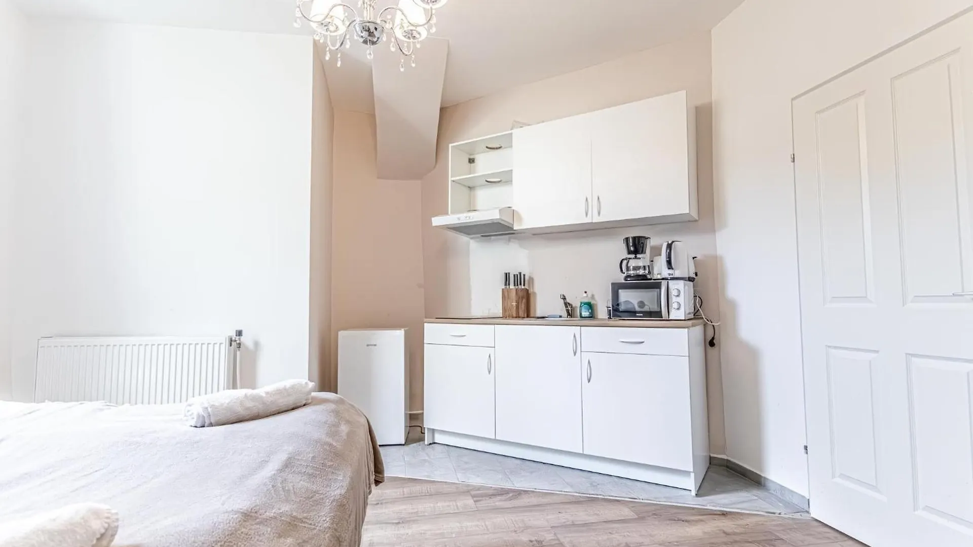 Beautiful Studio Apartment With Great Location Vienna Austria