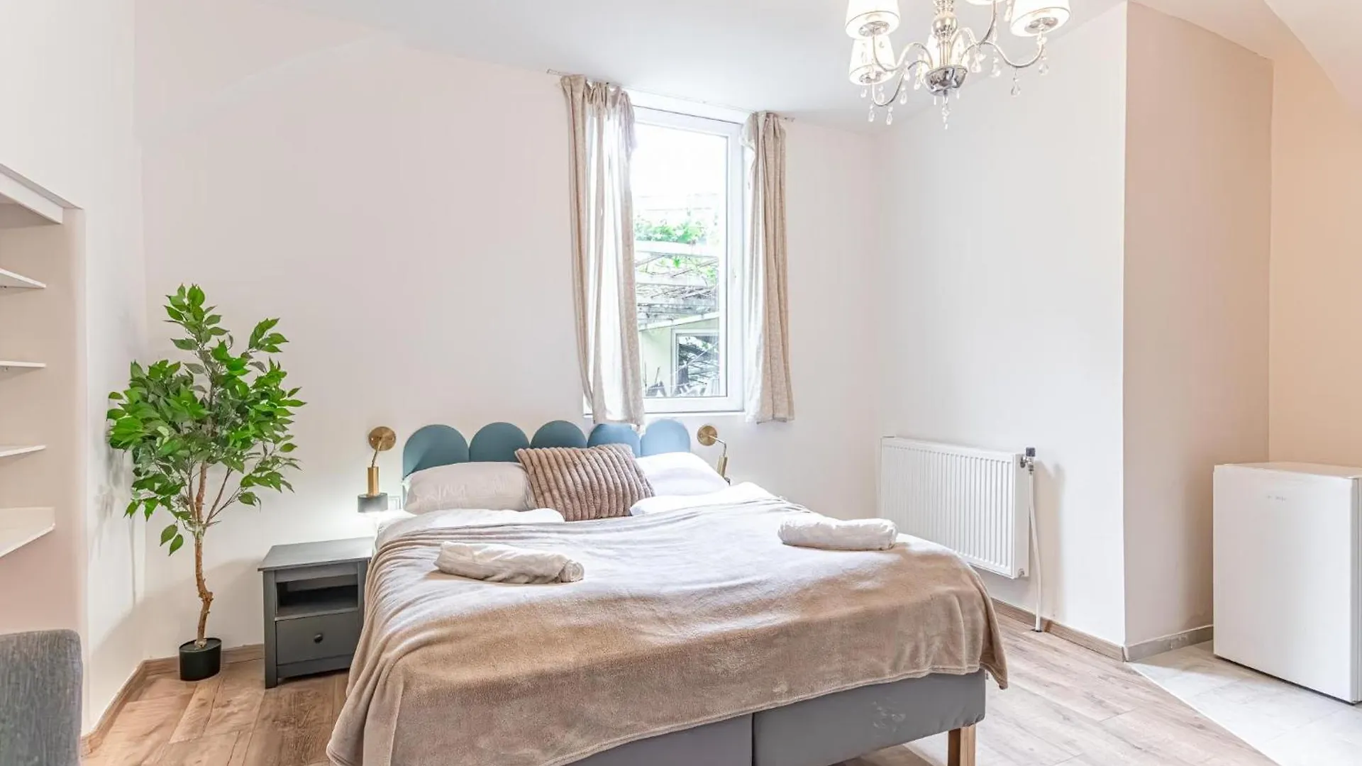 Beautiful Studio Apartment With Great Location Vienna