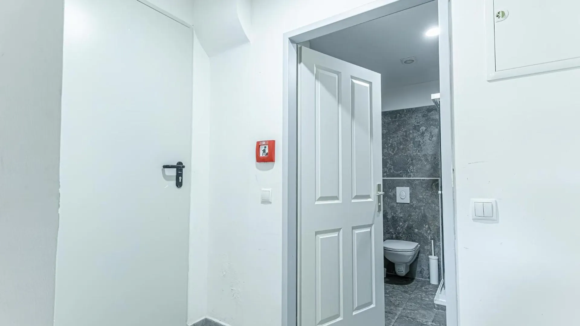 Beautiful Studio Apartment With Great Location Vienna 0*,