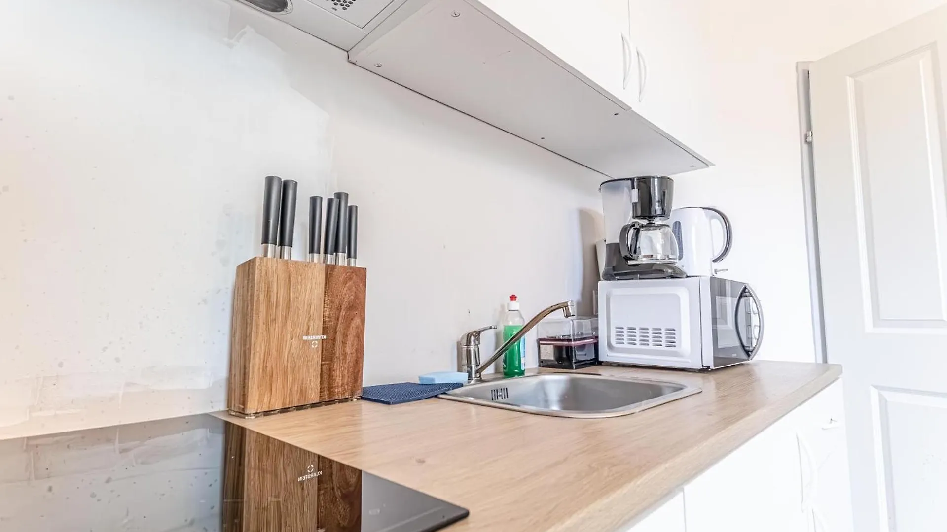Beautiful Studio Apartment With Great Location Vienna