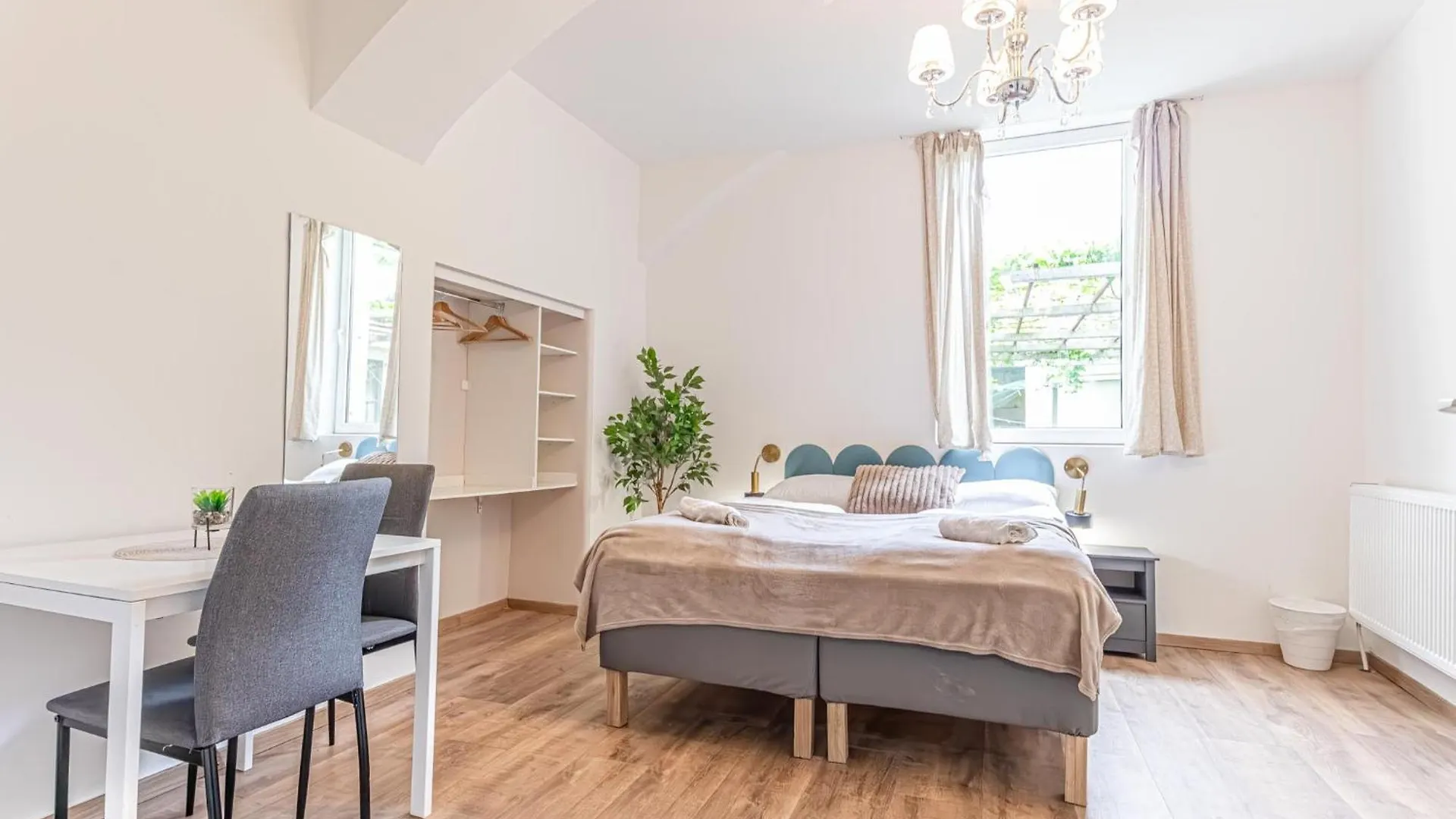 Beautiful Studio Apartment With Great Location Vienna