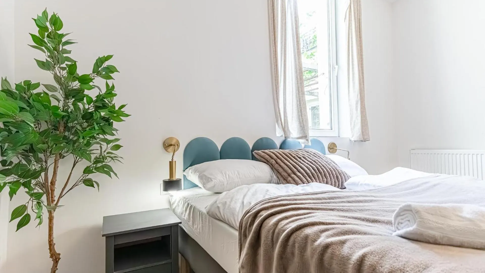 Beautiful Studio Apartment With Great Location Vienna